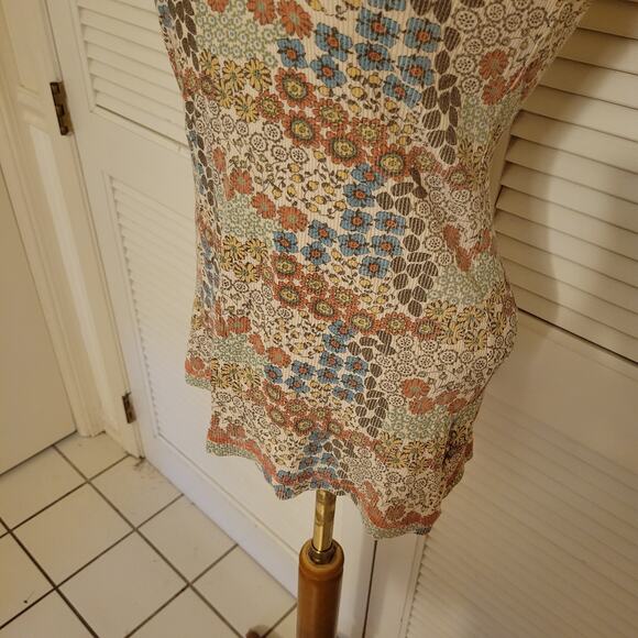 Floral Ribbed Cotton Tank Top EyeShadow Medium V Neck Stretchy Fit - Picture 3 of 7